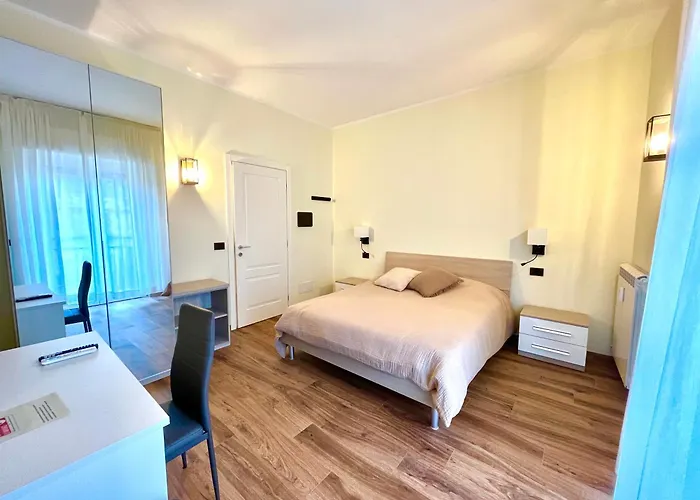 Max בית הארחה